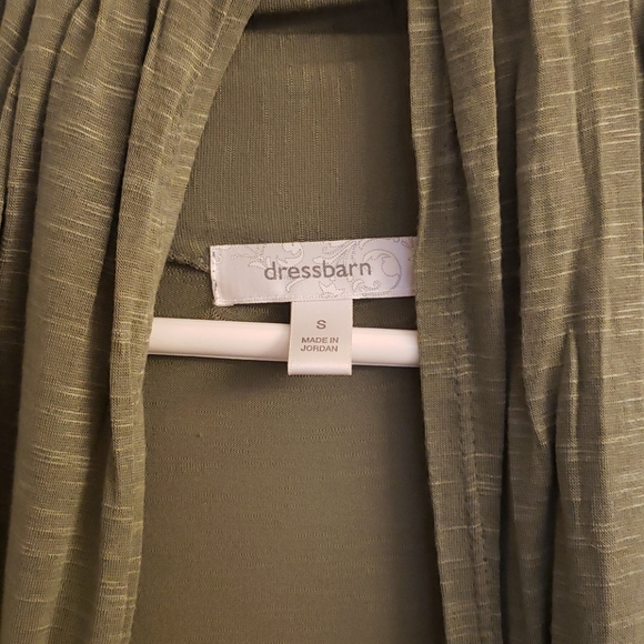 Dress barn short sleeved camisole - Picture 3 of 8